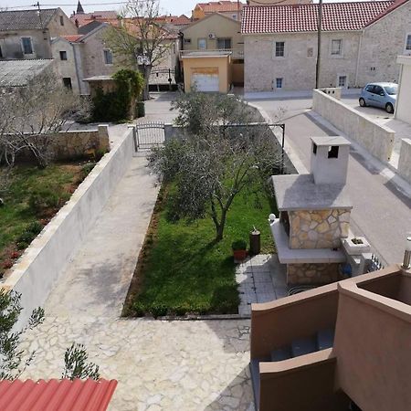 פריבלאקה Apartments Zvonimir מראה חיצוני תמונה