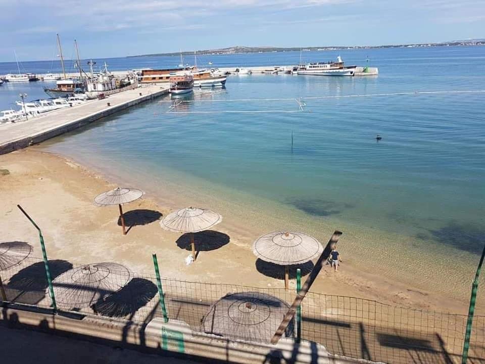 פריבלאקה Apartments Zvonimir מראה חיצוני תמונה